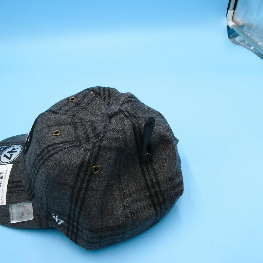 '47 Hat Mens OSFA Clean‎ Up Boston Bruins Grey Windowpane Plaid Wool Blend NHL